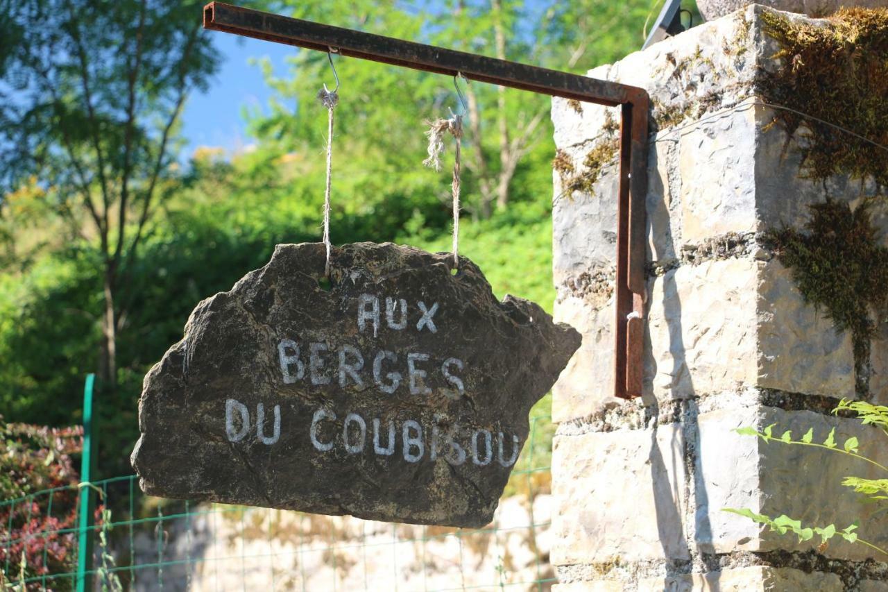 לינה וארוחת בוקר Aux Berges Du Coubisou מראה חיצוני תמונה